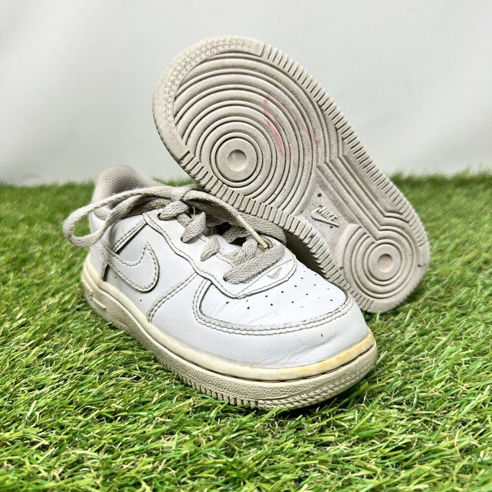 Nike Air Force 1 Low Boys Size 8C White Athletic Shoes Sneakers 314194-117